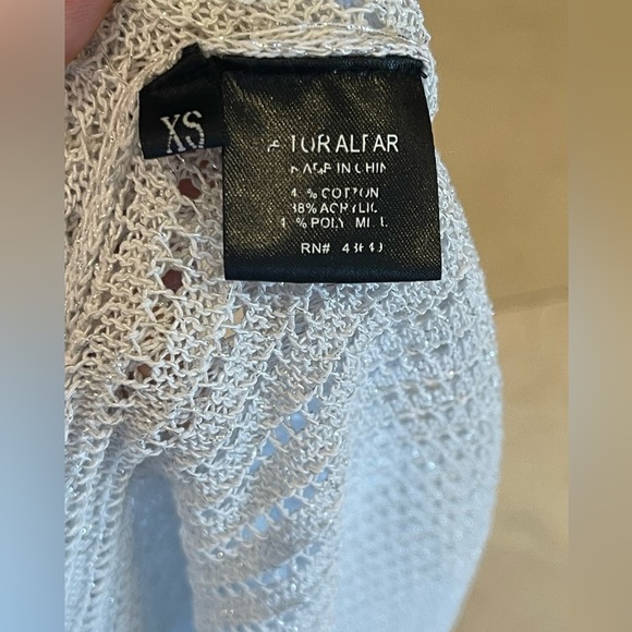 Vintage white/silver knitted turtleneck with silver sparkle thread sz XS - Picture 4 of 5